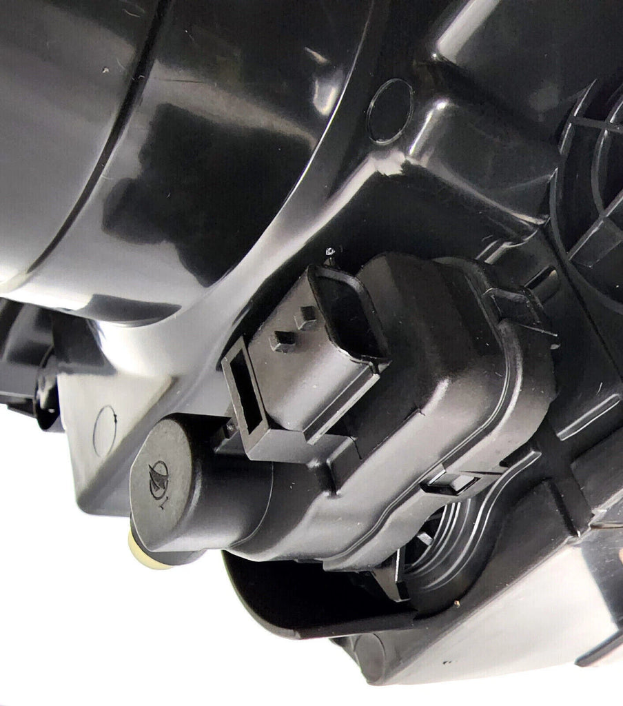 *NEW* HEADLIGHT HEAD LIGHT LAMP (5PINS) for MITSUBISHI EXPRESS GLX SN 2020- LEFT