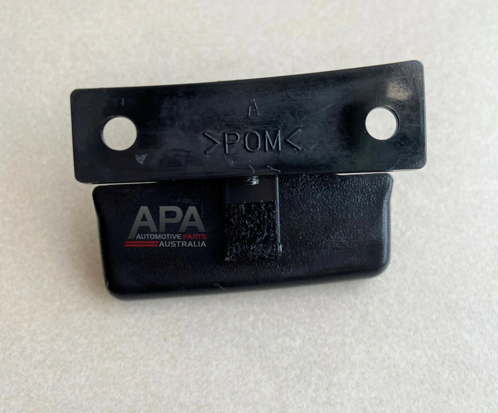 GENUINE Mitsubishi Pajero NM to NX Upper Glove Box Latch Lock Centre Console