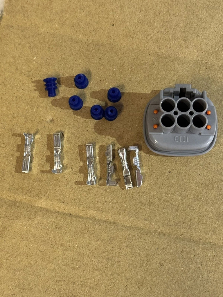 6 Pins IAC IACV Stepper Connector Plug fits Toyota 1JZ 2JZ 1UZ 90980-11144