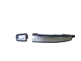 LHR/RHR Chrome Outer Door Handle W/ Smart Entry for Holden Commodore 13-17 etc